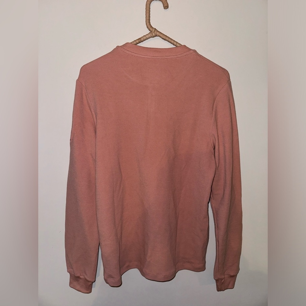 Alo Yoga Micro Waffle Fast Break Henley Shirt *Soft Clay* - Picture 5 of 9